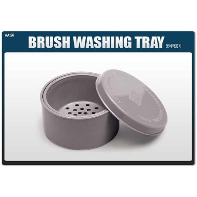 Nádobka pro čištění štětců