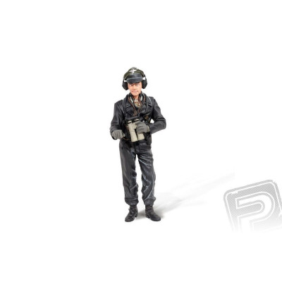 1/16 figurka kapitána Michaela Wittmann, stojící