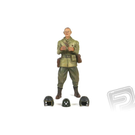 1/16 figurka kapitána A.Ross