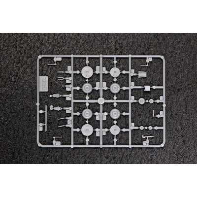 Model Kit letadlo 7013 - Ilyushin IL-62M (1:144)
