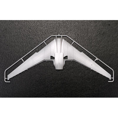 Model Kit letadlo 7013 - Ilyushin IL-62M (1:144)