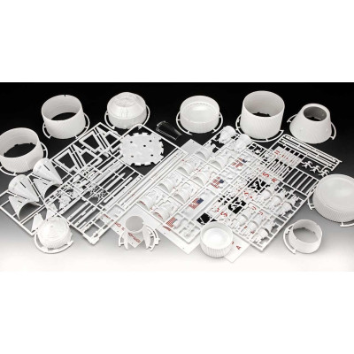 Gift-Set 03704 - Apollo 11 Saturn V Rocket (50 Years Moon Landing) (1:96)