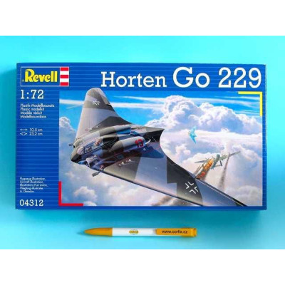 Plastic ModelKit letadlo 04312 - Horten Go-229  (1:72)