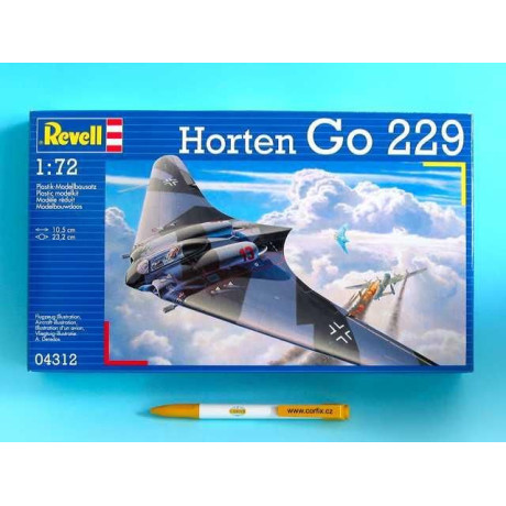 Plastic ModelKit letadlo 04312 - Horten Go-229  (1:72)