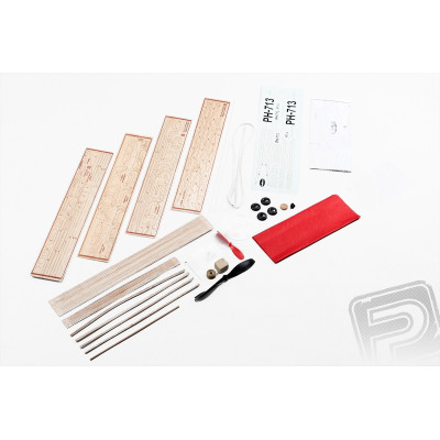 Pilatus PC6 TurboPorter laser. vyřezávaný 662mm