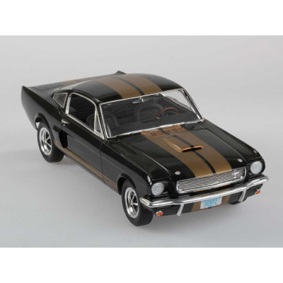ModelSet auto 67242 - Shelby Mustang GT 350  (1:24)