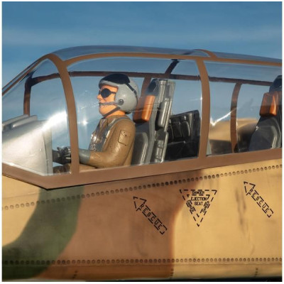 Hangar 9 OV-10 Bronco 30cc ARF + zatahovací podvozek