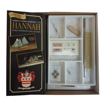 AMATI Hannah 1:300 kit do láhve
