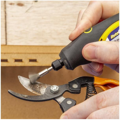 Rotacraft vrtací frézka RC18X se 60 nástroji