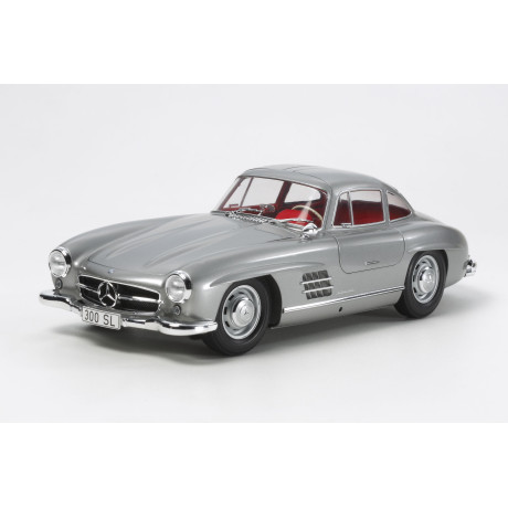 Tamiya Mercedes Benz SL300 Gullwing 1/24