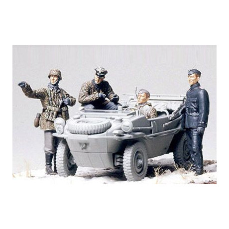 Tamiya German Panzer Division Frontline Reconnaissance Team 1/35