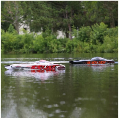 Proboat Blackjack 42" 8S Catamaran RTR bílý/červený