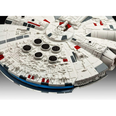 Plastic ModelKit SW 03600 - Millenium Falcon (1:241)
