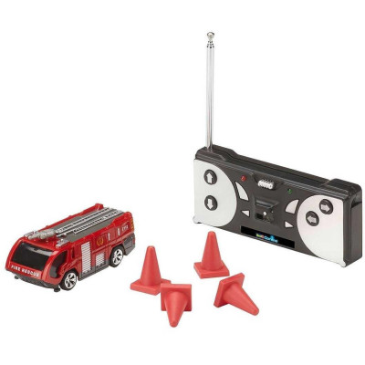 Mini autíčko REVELL 23528 - Požární zásahové auto ARFF