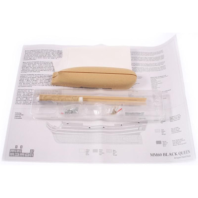 MINI MAMOLI Black Queen 1:135 kit