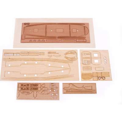 MINI MAMOLI Black Queen 1:135 kit