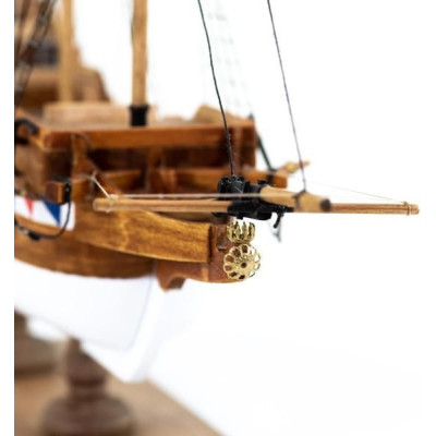 AMATI Galeóna 1:135 First step kit