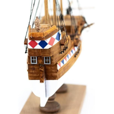 AMATI Galeóna 1:135 First step kit