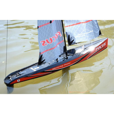 Focus V2 1m plachetnice PNP