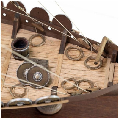 AMATI Oseberg vikingská loď 1:50 kit