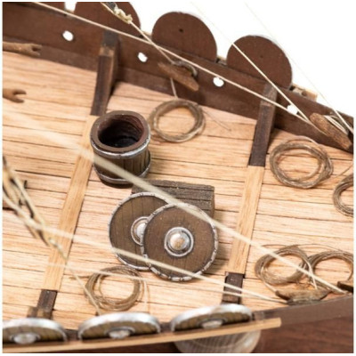 AMATI Oseberg vikingská loď 1:50 kit