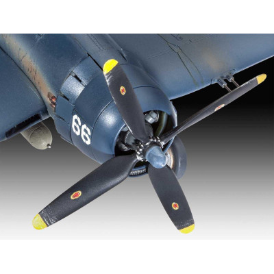 Plastic ModelKit letadlo 03955 - F4U-4 Corsair (1:72)