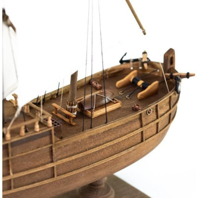 AMATI Nina 1:135 kit