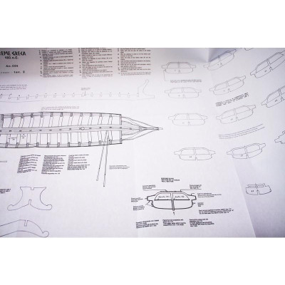 AMATI Řecká Bireme 1:35 kit