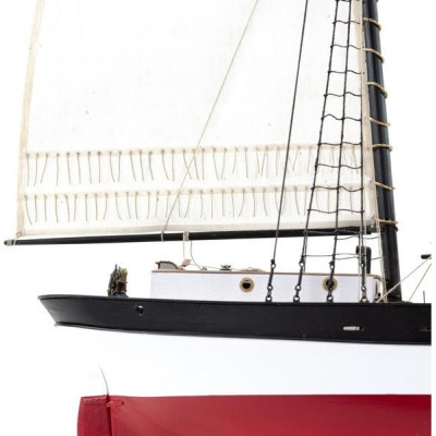 AMATI H.M.S. Hunter škuner 1:60 kit