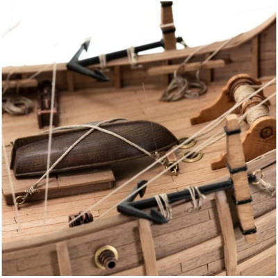 AMATI Santa Maria karavela 1492 1:65 kit