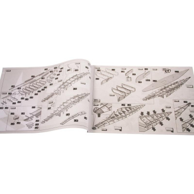 AMATI Endeavour plachetnice 1934 1:35 kit