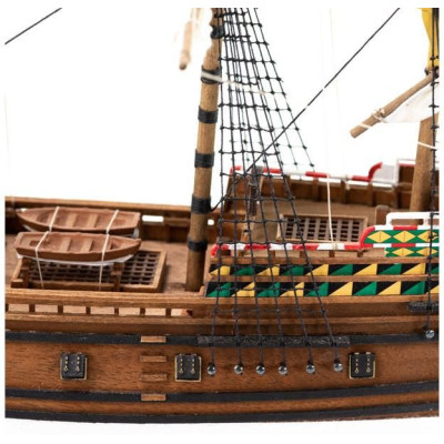 AMATI Mayflower 1620 1:135 kit