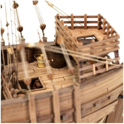 AMATI Coca - Karacke 15. století 1:60 kit