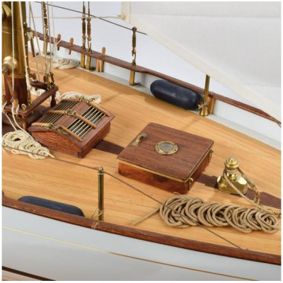 AMATI Dorade plachetnice Fastnet cup 1931 1:20 kit