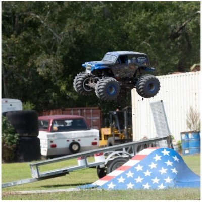 Losi LMT Monster Truck 1:8 4WD RTR Son Uva Digger