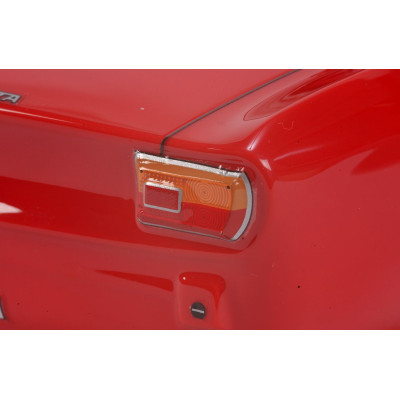 Tamiya 1:10 RC Alfa Romeo Giulia Sprint GTA M-06