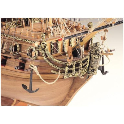 COREL H.M.S. Neptune 1:90 kit