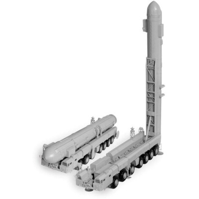Model Kit military 5003 - Ballistic Missile Launcher "Topol" (1:72)