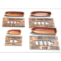 Új Mantua modell mentőcsónak készlet (6 db): Victory 1:98. A készlet 6 változatot tartalmaz négy különböző méretben. A hajótestek műanyagból készültek, kiel utánzattal. A fedélzet, a kormány és az evezők fa alkatrészekből készültek. Építési útmutatót tartalmaz.