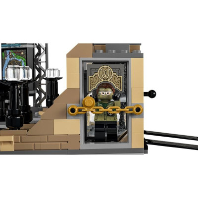 LEGO Super Heroes - Batmanova jeskyně: Souboj s Riddlerem