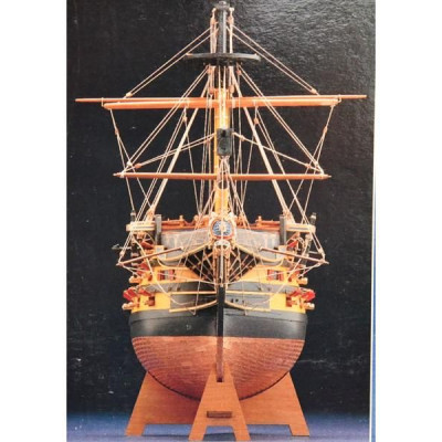 Mantua Model Victory řez trupem 1:78 kit