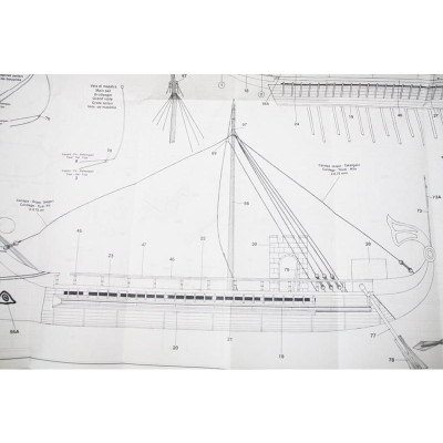 Mantua Model Caesar 1:30 kit