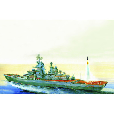 Model Kit loď 9017 - Russian Battlecruiser Pjotr Velikij (1:700)