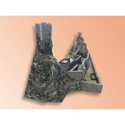 Hrad Trosky 2. vydanie Dobová rekonštrukcia aj súčasný stav 1:300