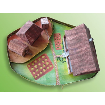 Valašská drevenica so zázemím 1:150