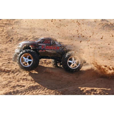 Traxxas Nitro T-Maxx 3.3 1:8 TQi Bluetooth RTR bílý