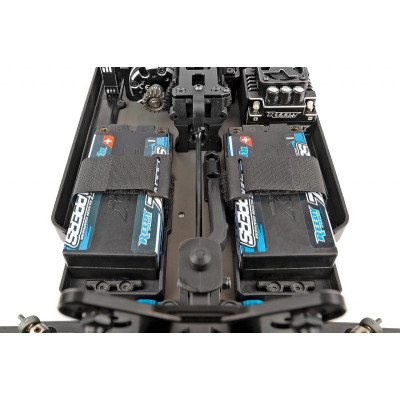 RC8B4e Team stavebnice