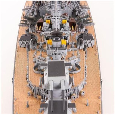 AMATI Bismark 1939 1:200 kit