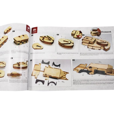 AMATI Bismark 1939 1:200 kit