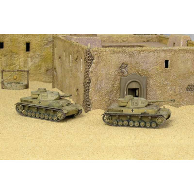 Fast Assembly tanky 7514 - Sd.Kfz.161 Pz.Kpfw.IV Ausf. F1/F2 (1:72)